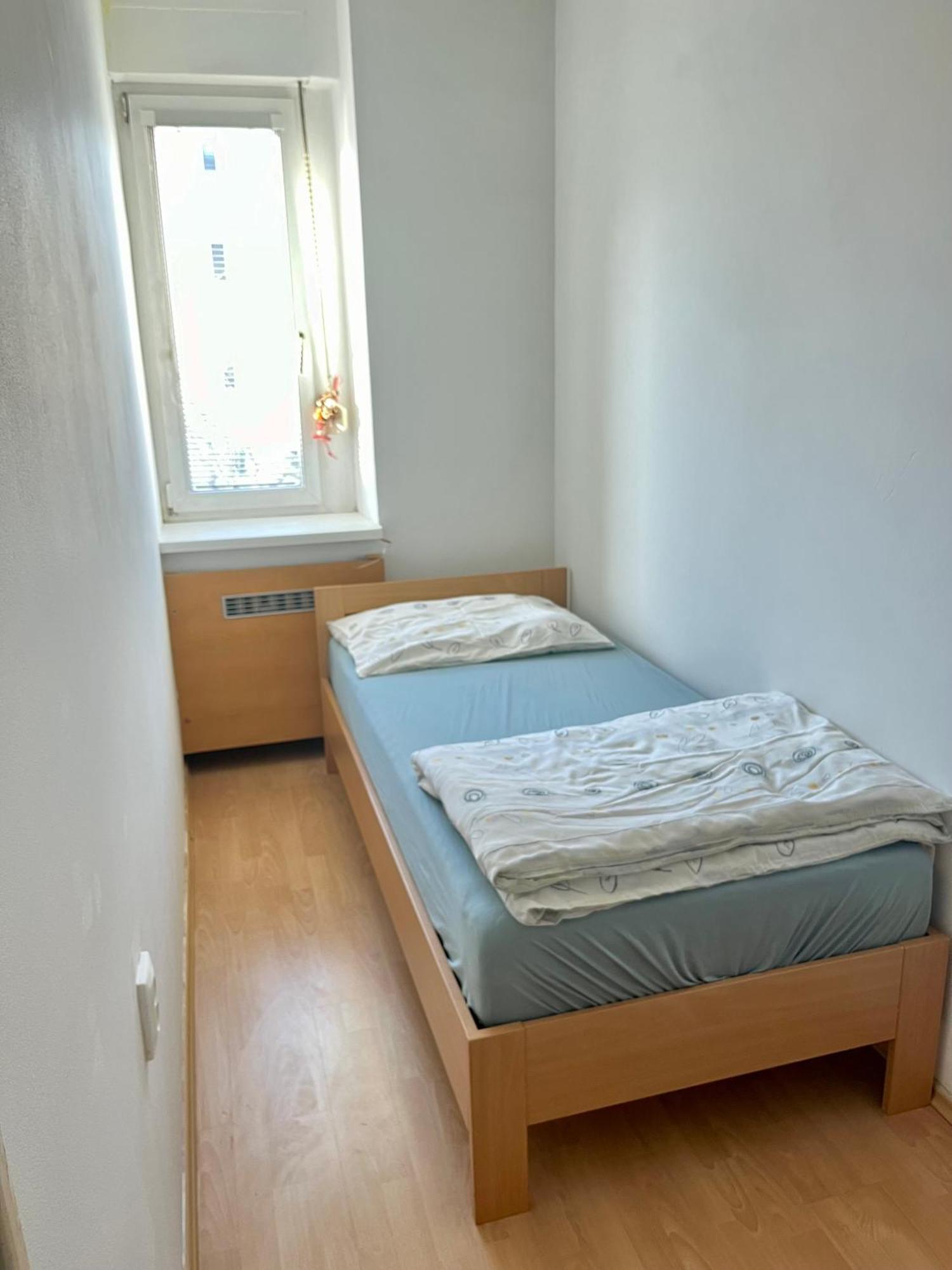 Victory Apartment Μπρατισλάβα Εξωτερικό φωτογραφία